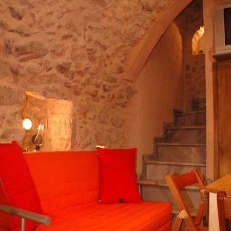 Stoneapartments, Γ Κωσταλοσ Και Σια Οε Avgonima Extérieur photo
