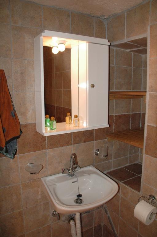 Stoneapartments, Γ Κωσταλοσ Και Σια Οε Avgonima Extérieur photo
