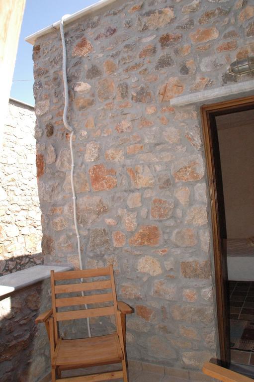 Stoneapartments, Γ Κωσταλοσ Και Σια Οε Avgonima Extérieur photo